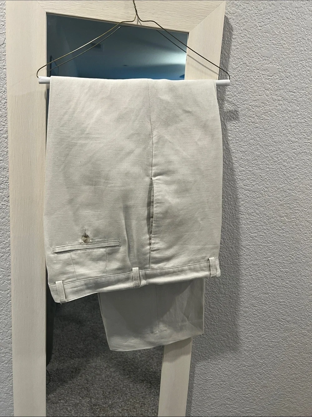 Perry Ellis Light Cream Dress Pants - Flat Front